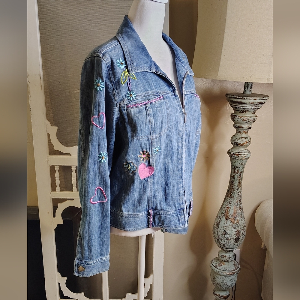 Christopher and Banks Y2K Flower Embroidered Denim Jacket Size M Cottage Preppy - Picture 7 of 9